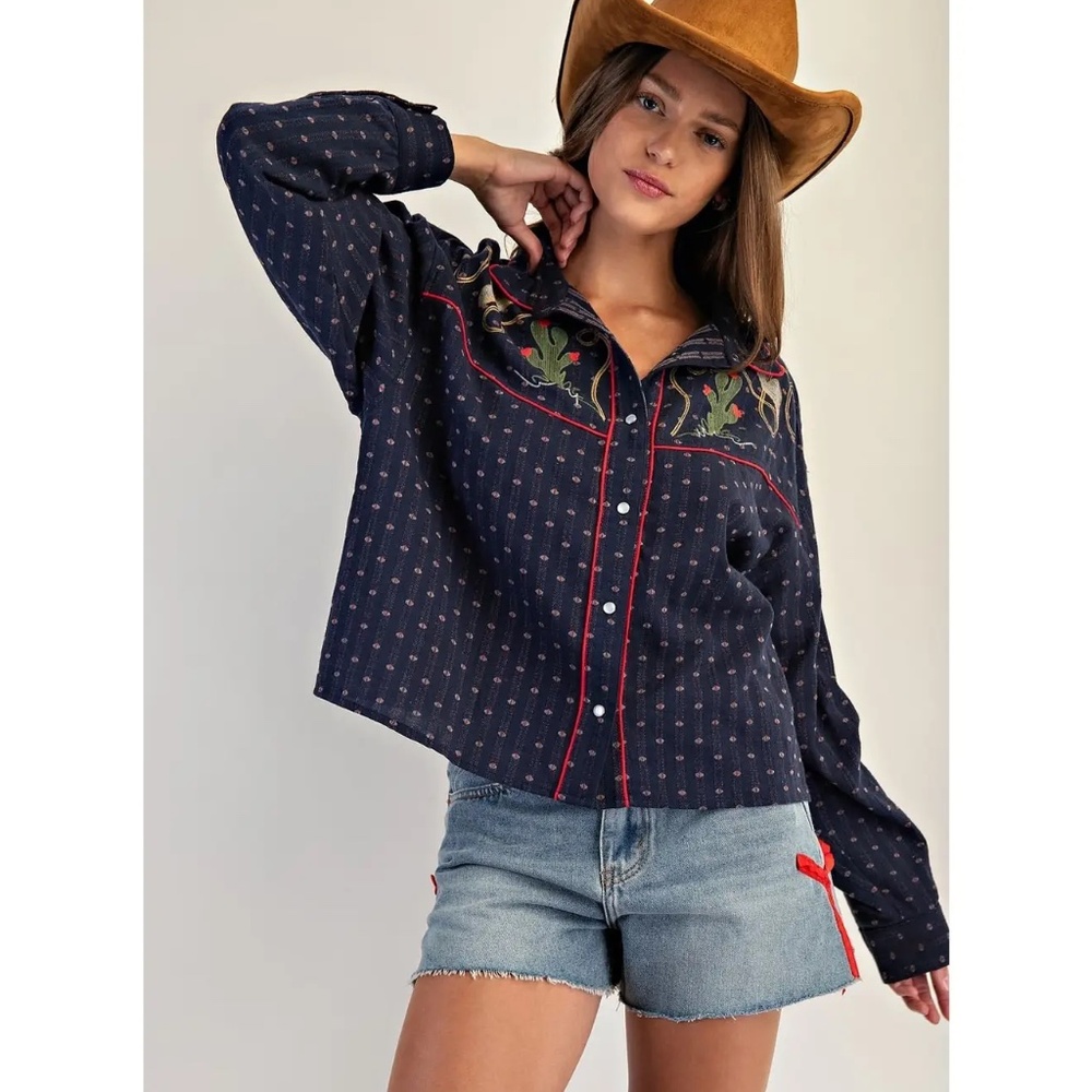 NWT Western Embroidered Pearl Snap Shirt